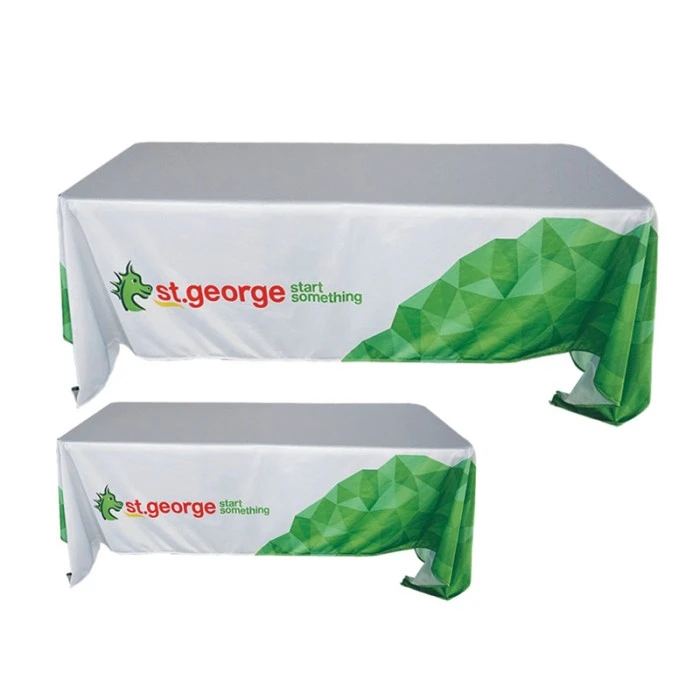 Löysä pöytäliina